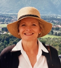 Joan Kirkham Boyd