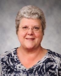  Laurie McKinney Short